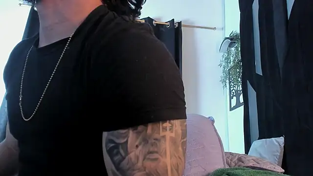 Justin_WhiteJS webcam