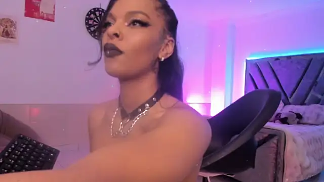 Mia__gates webcam