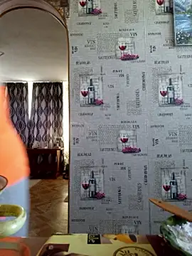 BustyBlond webcam