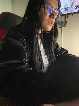 Isabella_21x webcam