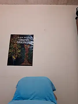 Zaralu_ webcam