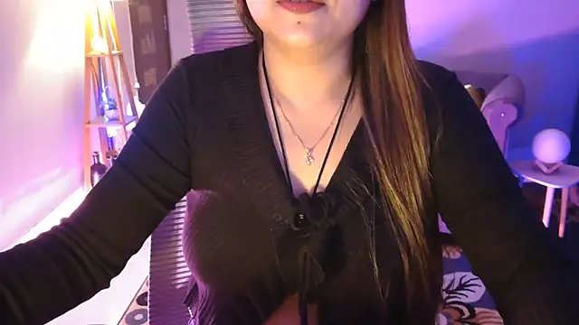 Mitikaa live cam on StripChat