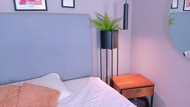 LanaRozz webcam