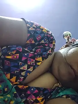 yamini1431 webcam