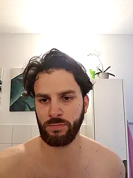 Taycanman69 webcam