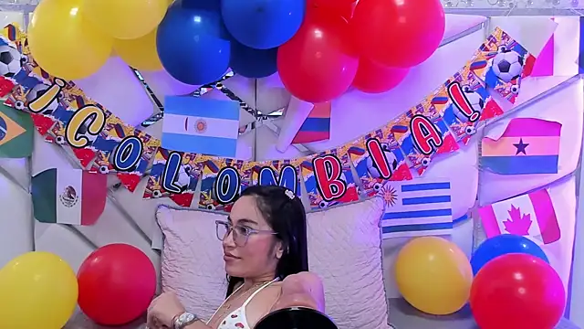 GabbieSkinny webcam