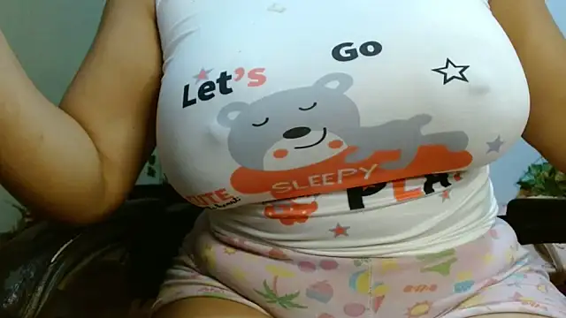 DiivaMarii webcam