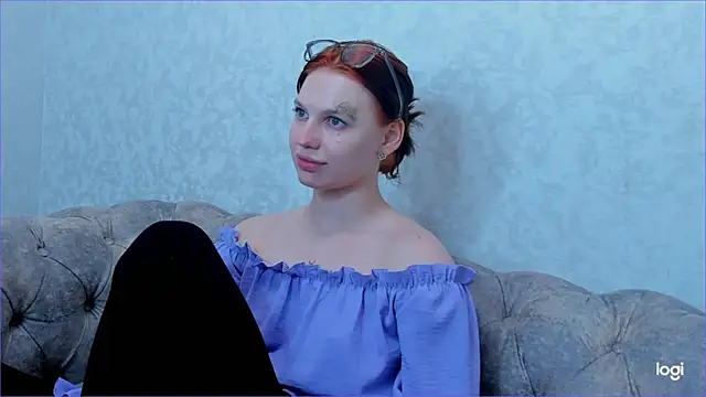 Nora_Finch webcam