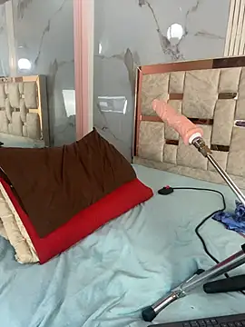 Merrieth_Velvet webcam