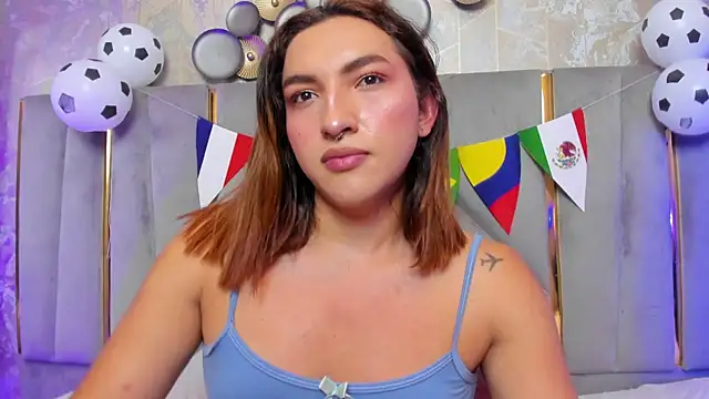 TomLondon_ live cam on StripChat