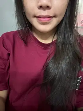 Bella_7777 webcam