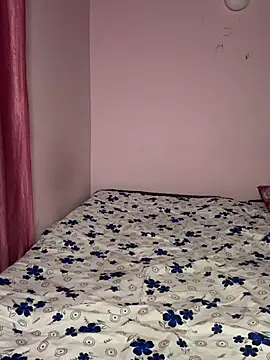NAUGHTY_PRIYANKAA webcam
