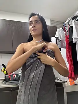 leilani_X webcam