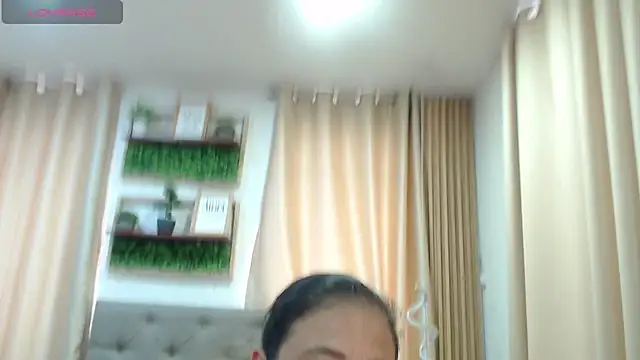 sasi_luna webcam