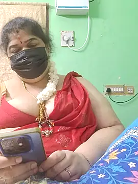 tamilthanushri webcam