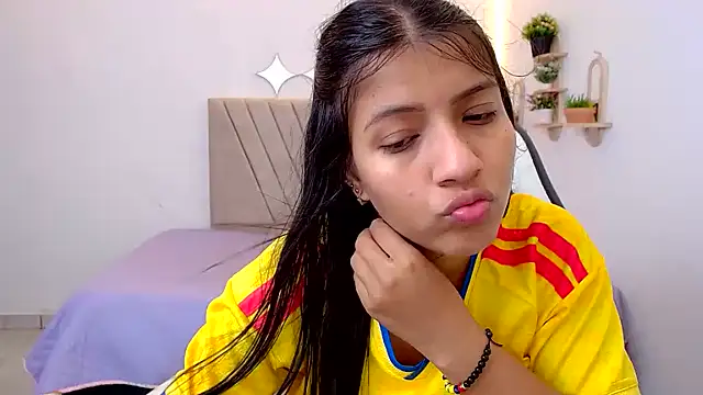 zara_cute webcam