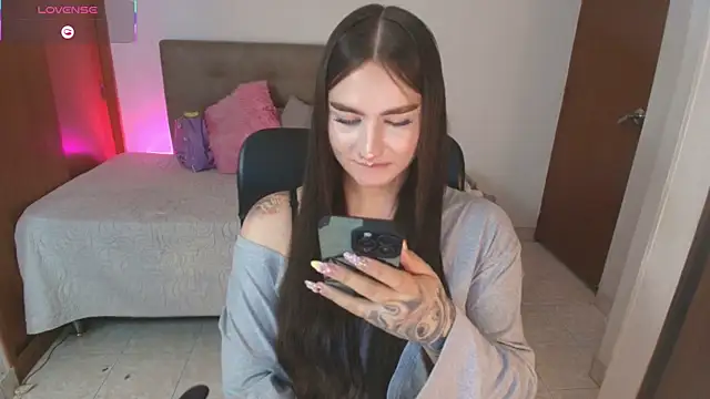 Miley_Baker live sex cam