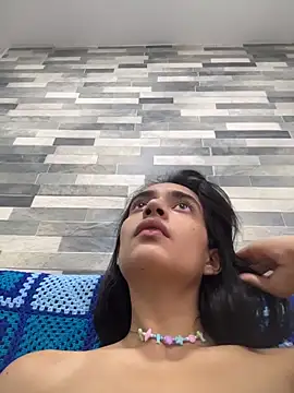 leilani_X webcam