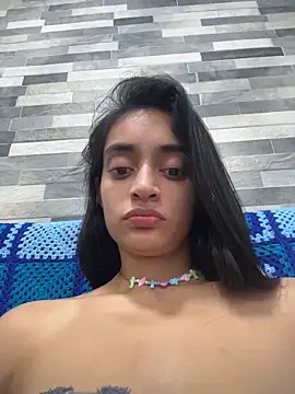 leilani_X webcam