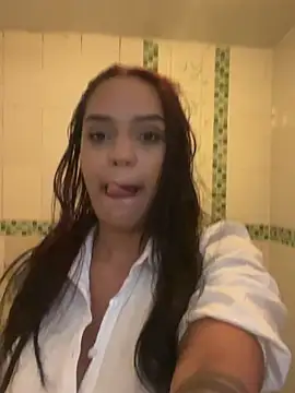 Sara-77 live cam on StripChat