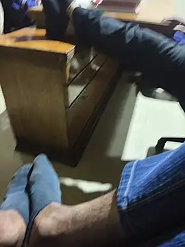 Shaktihwhwh live sex cam