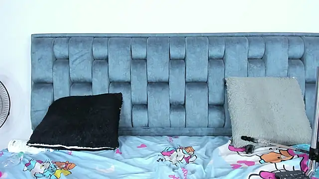 Emma_Evelyn webcam