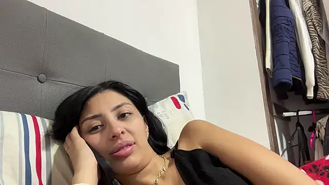 AbrilSantosxo webcam