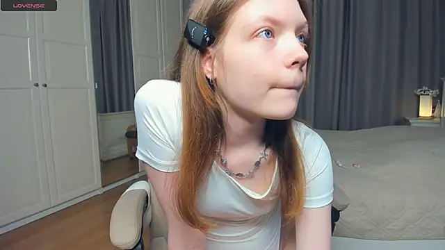LavenderMitten webcam