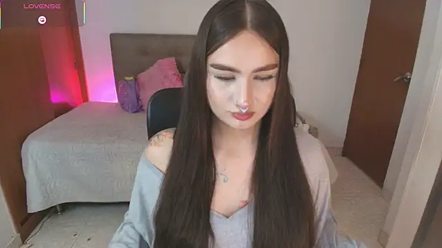 Miley_Baker webcam