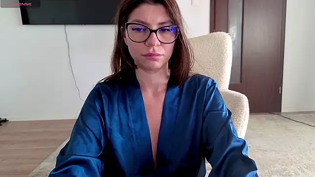 Jullyenn3 webcam