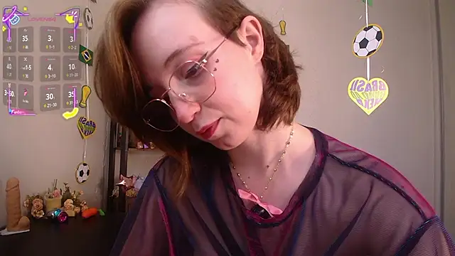 Elise_Nyx webcam