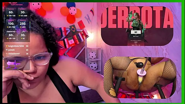 MhiaRey webcam