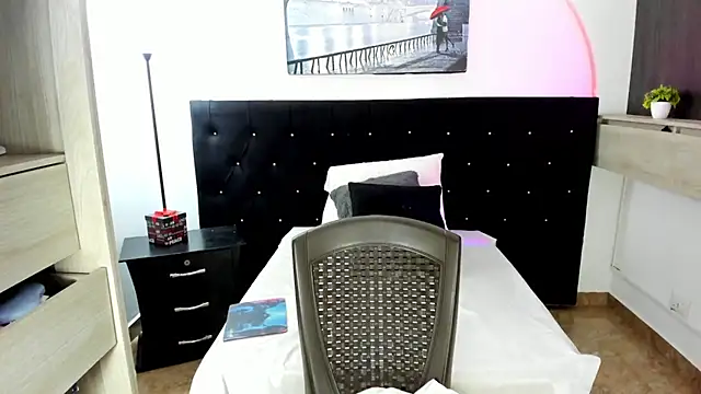 cristaaalclocks1 webcam