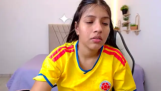 zara_cute webcam