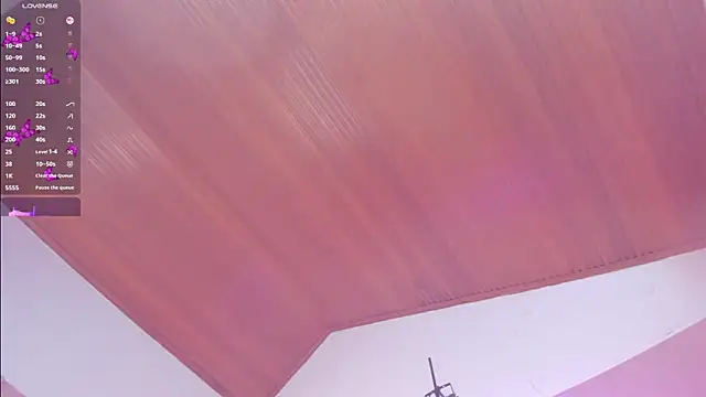 elodie_walker webcam