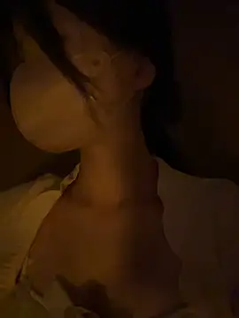 gougou13 Live Webcam on Stripchat