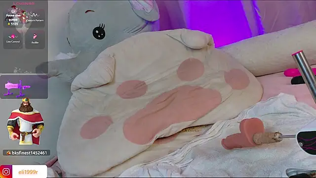 HollyJorda webcam
