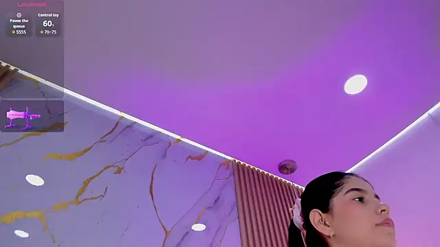 alissaowens_ webcam