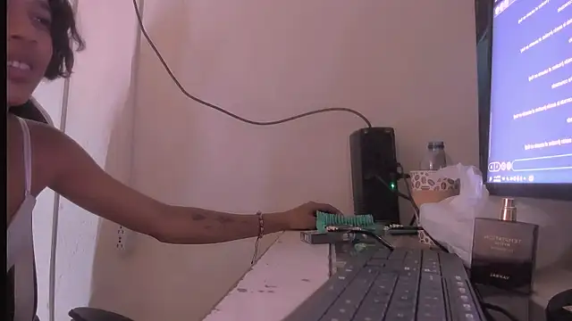 bad_girl_xxx webcam