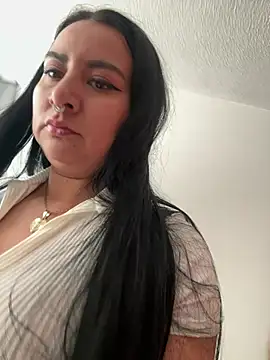 Abril_Luv webcam