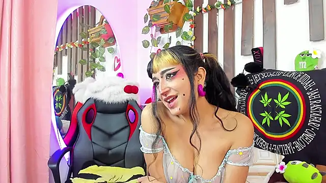 MeowMota_ webcam