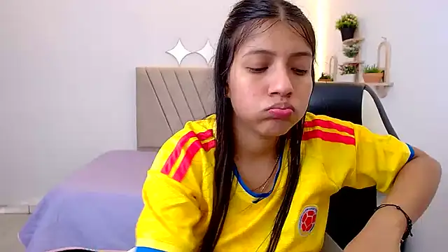 zara_cute webcam