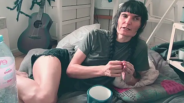 CeriseLapine webcam