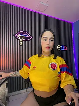 Emily_robertss1 webcam