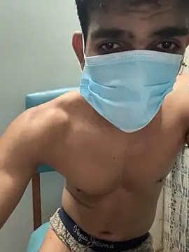 BadBoyTom78 webcam
