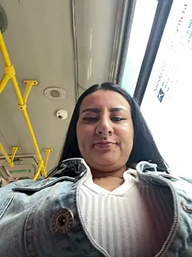 Abril_Luv webcam
