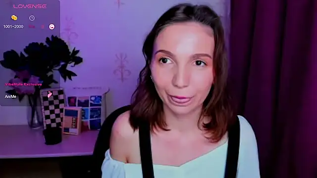 kindhazelhere_ - KindHazelHere_'s free webcam - UK Sex Cams