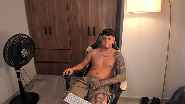 Jake_simons webcam