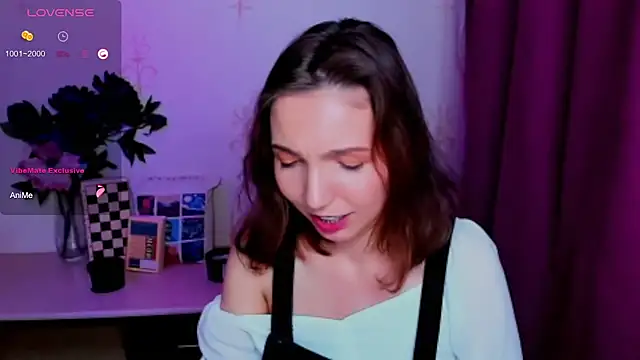 KindHazelHere_ webcam