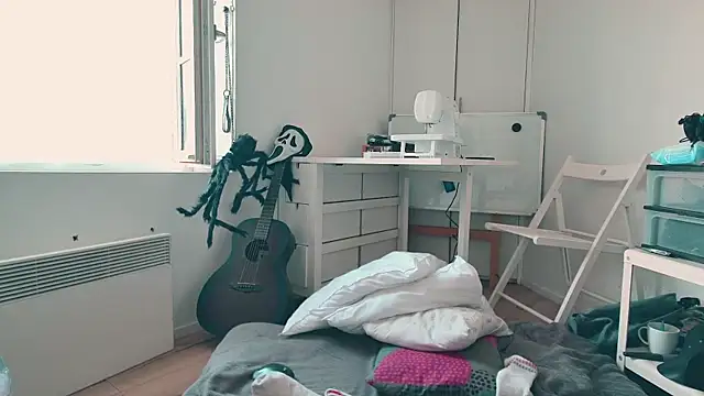 CeriseLapine webcam